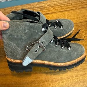 Marc Fisher Womens boots size 6 1/2